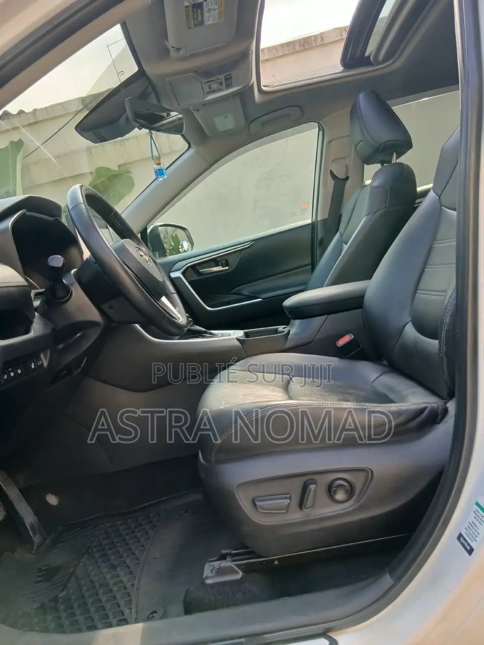 Toyota RAV4 2022 Blanc