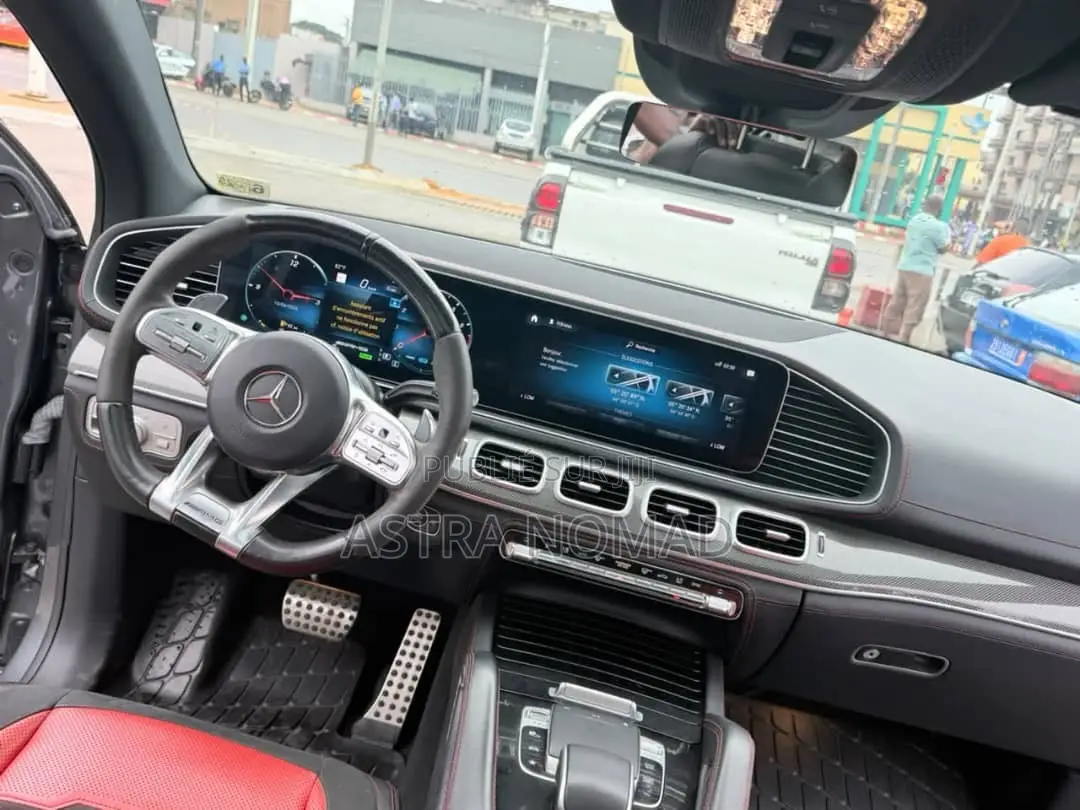 Mercedes-Benz GLE-Class 2024 Blanc