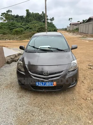 Toyota Yaris 2012