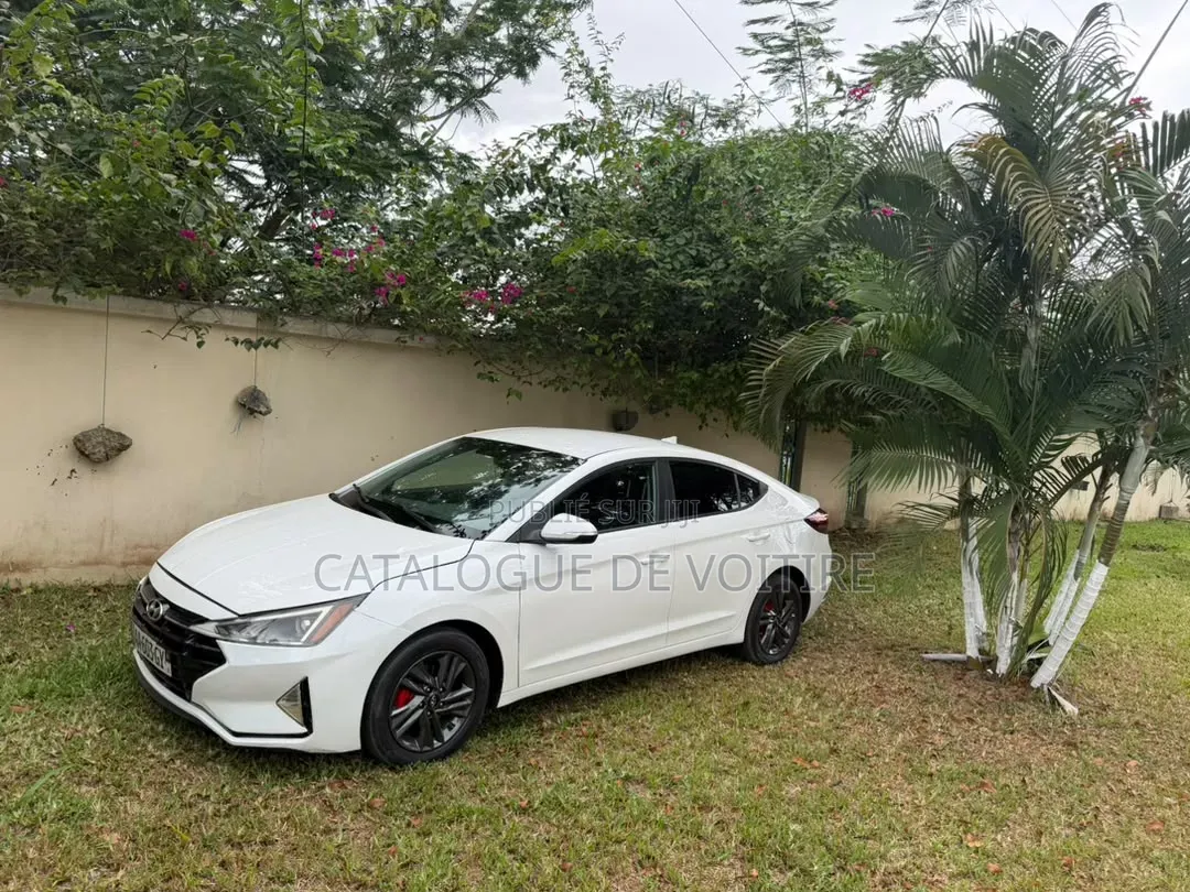 Hyundai Elantra 2020 Blanc