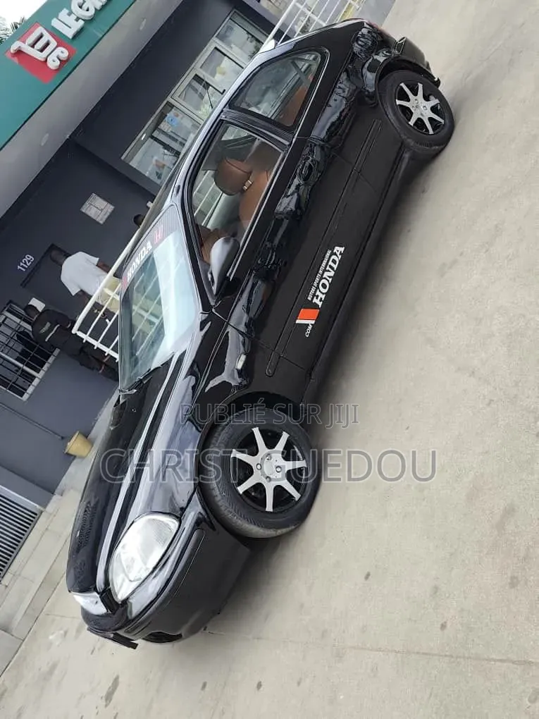 Honda Civic 1996 Noir