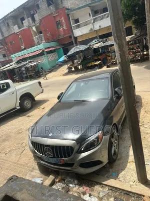 Mercedes-Benz C300 2016