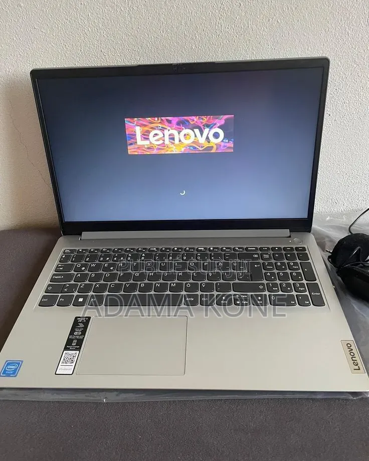 Nouveau Lenovo ThinkPad X1 Yoga 32GB Intel Core i7 SSHD (Hybrid) 512GB