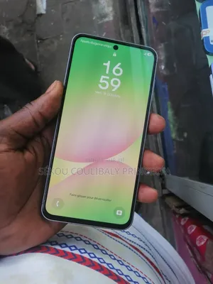 Nouveau Samsung Galaxy A56 128 GB Doré