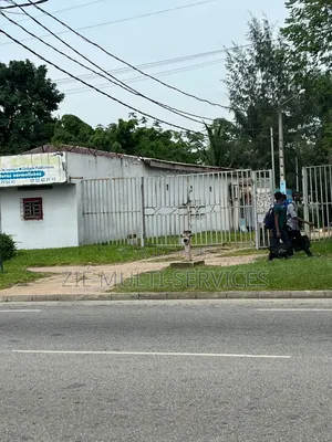 Meublé 6chbre Villa dans Zié Multi-Services, Cocody à Vendre