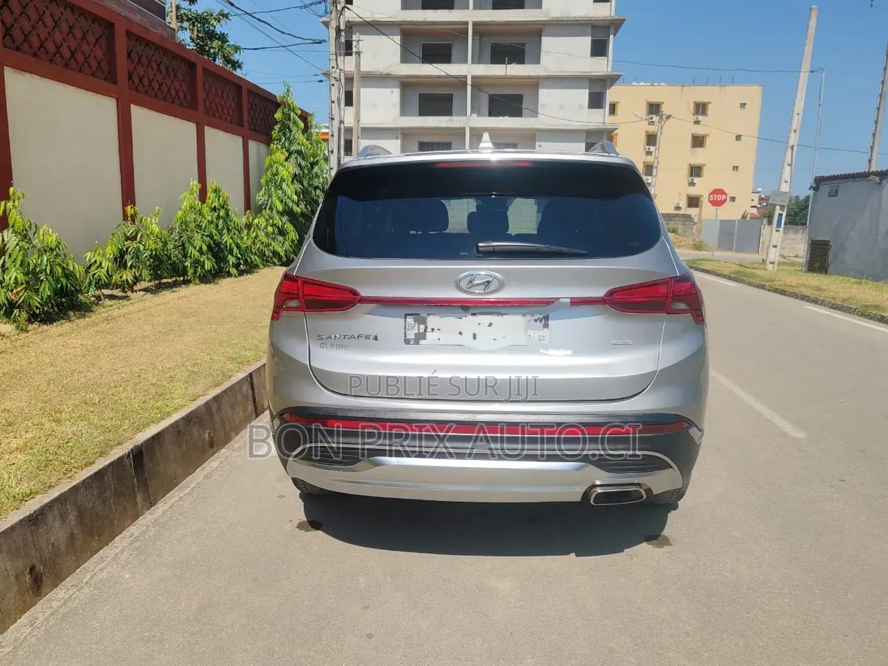 Hyundai Santa Fe Limited 2022 Gris