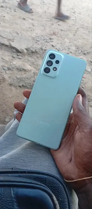 Nouveau Samsung Galaxy A73 5G 256 GB Bleu