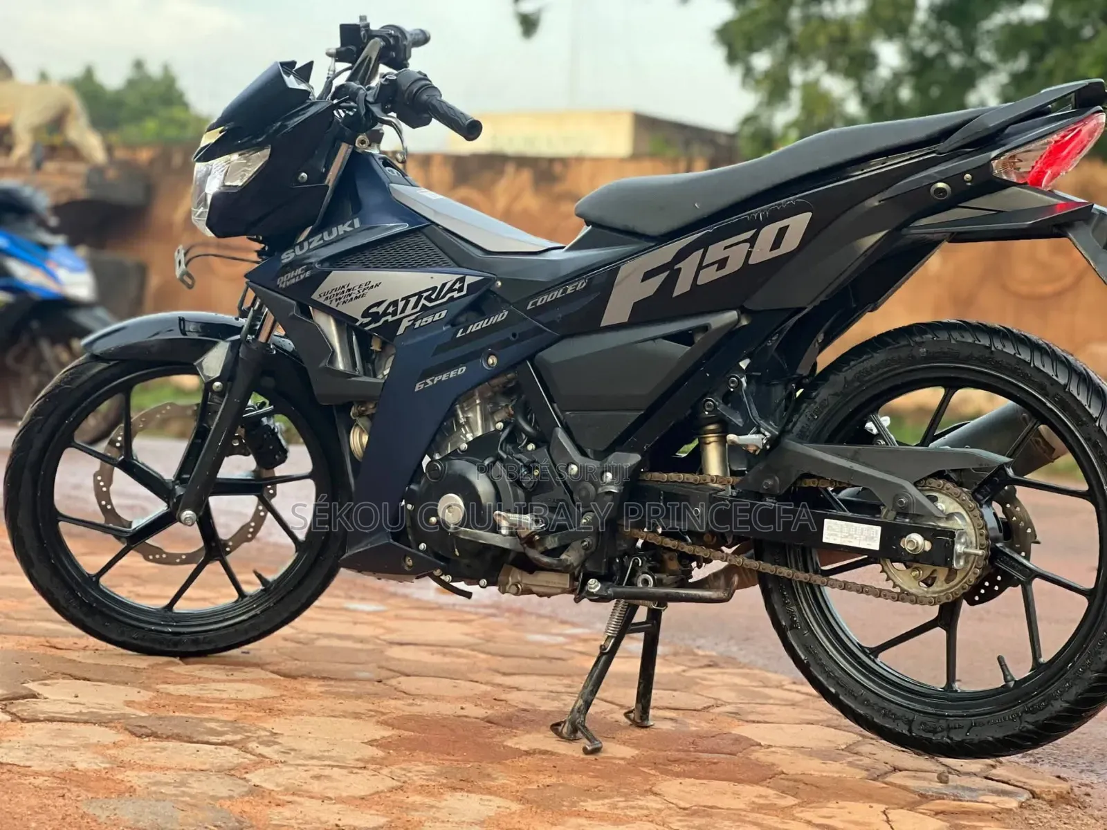 Nouveau Suzuki Bandit 150 2024 Noir