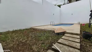 8chbre Duplex dans Zié Multi-Services, Cocody à Vendre