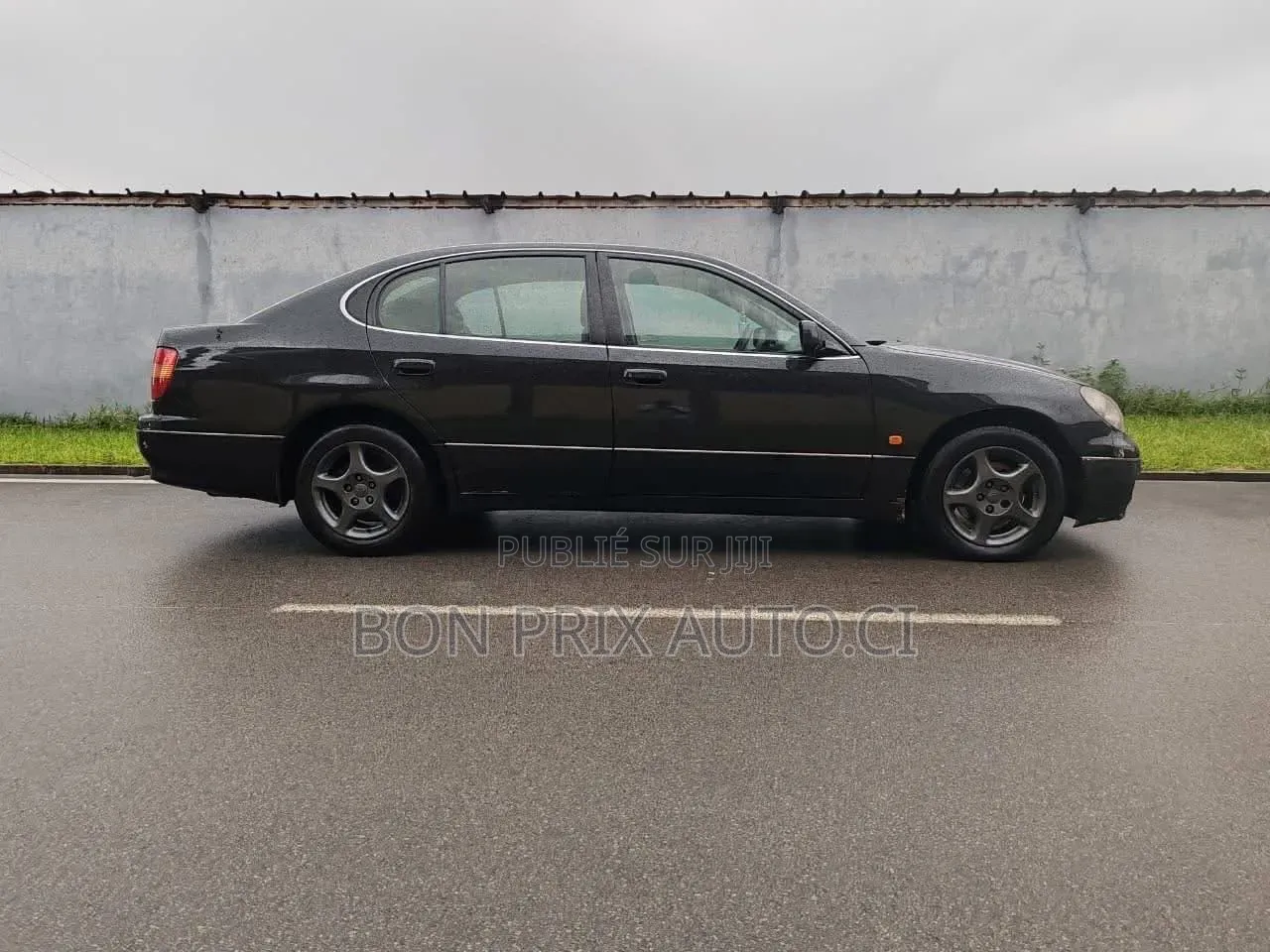 Lexus GS 300 1999 Noir