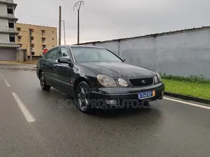 Lexus GS 300 1999 Noir