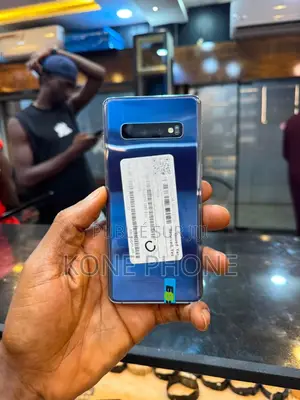 Nouveau Samsung Galaxy S10 Plus 128 GB