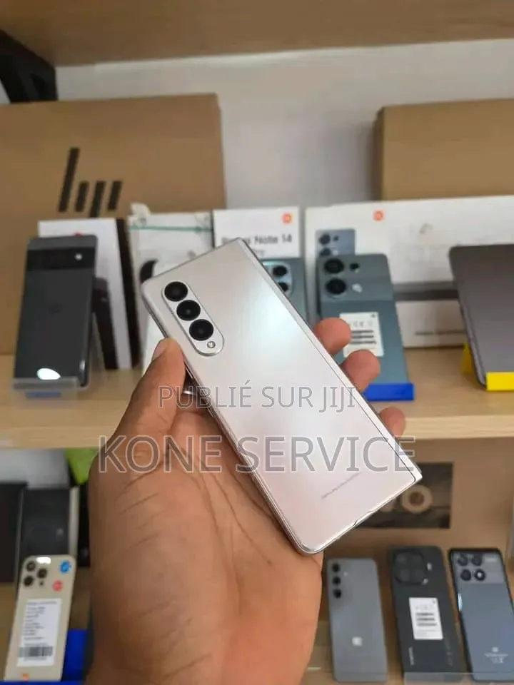 Nouveau Samsung Galaxy Z Fold 3 512 GB