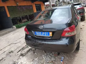 Toyota Yaris 1.0 Eco 2008 Noir