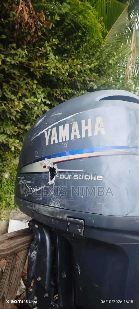 En Vente Deux Moteur Yamaha 225 Chevaux Importer Vendu Sans Accessoire