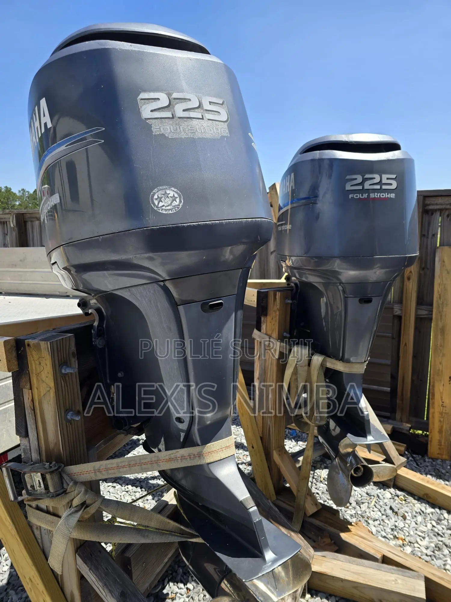 En Vente Deux Moteur Yamaha 225 Chevaux Importer Vendu Sans Accessoire