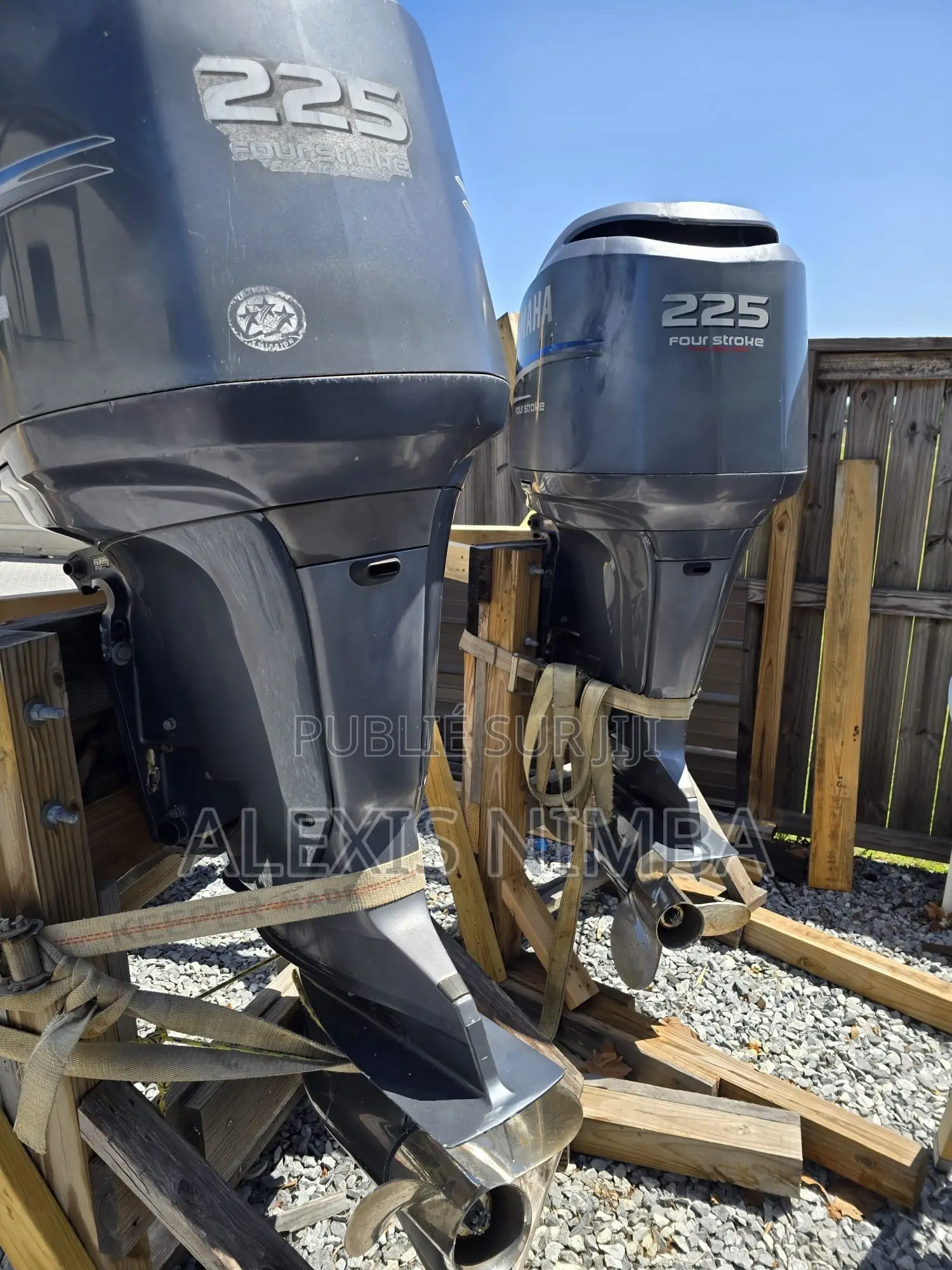 En Vente Deux Moteur Yamaha 225 Chevaux Importer Vendu Sans Accessoire