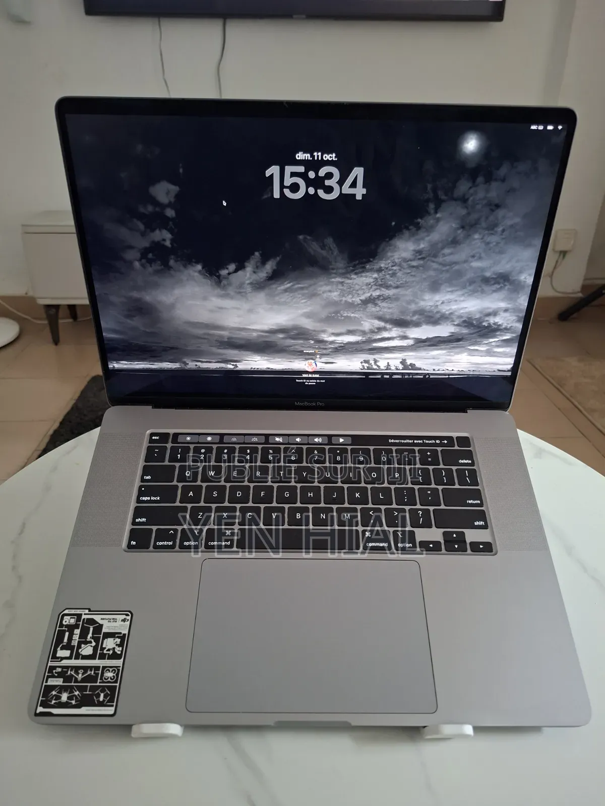 Ordinateur portable Apple MacBook Pro 2019 16GB Intel Core i7 SSD 512GB
