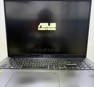 Ordinateur portable Asus Vivobook 15 16GB Intel Core i7 SSD 512GB