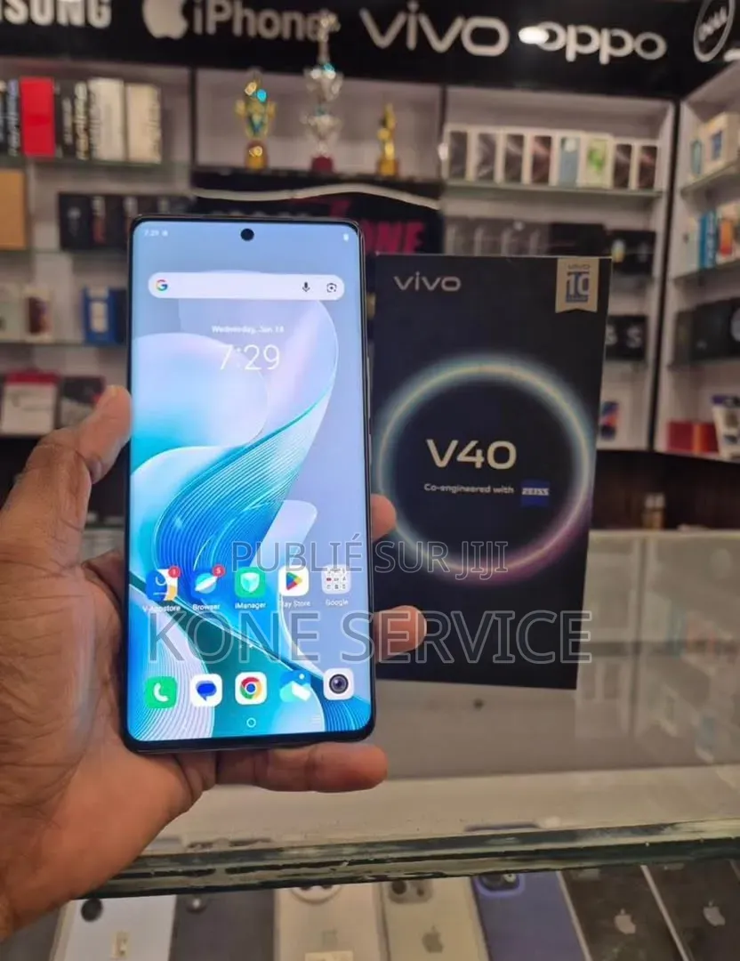 Nouveau Vivo V40 5G 512 GB
