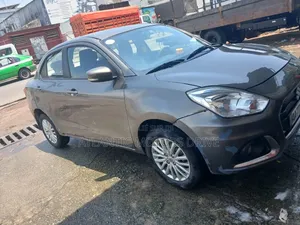 Suzuki Dzire 2023 Gris