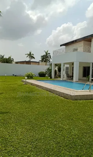 14chbre Duplex dans Cocody à Vendre