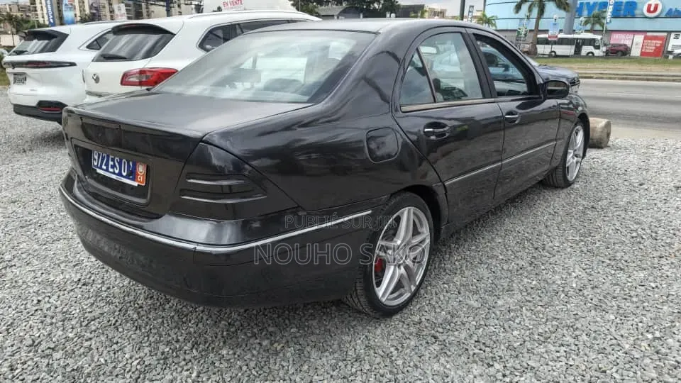 Mercedes-Benz C200 2001 Noir