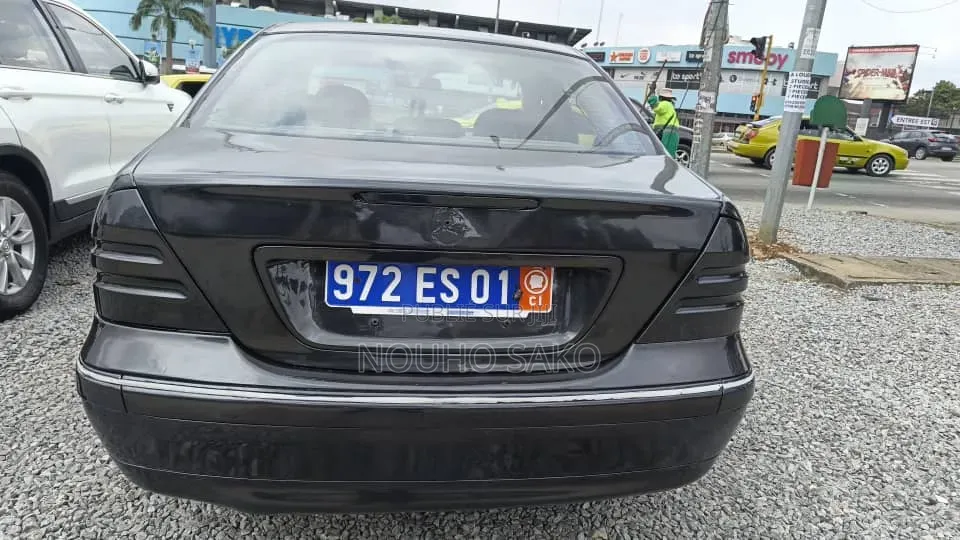 Mercedes-Benz C200 2001 Noir