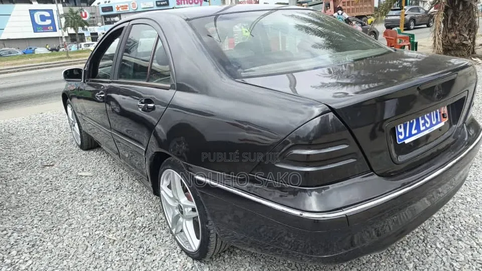Mercedes-Benz C200 2001 Noir