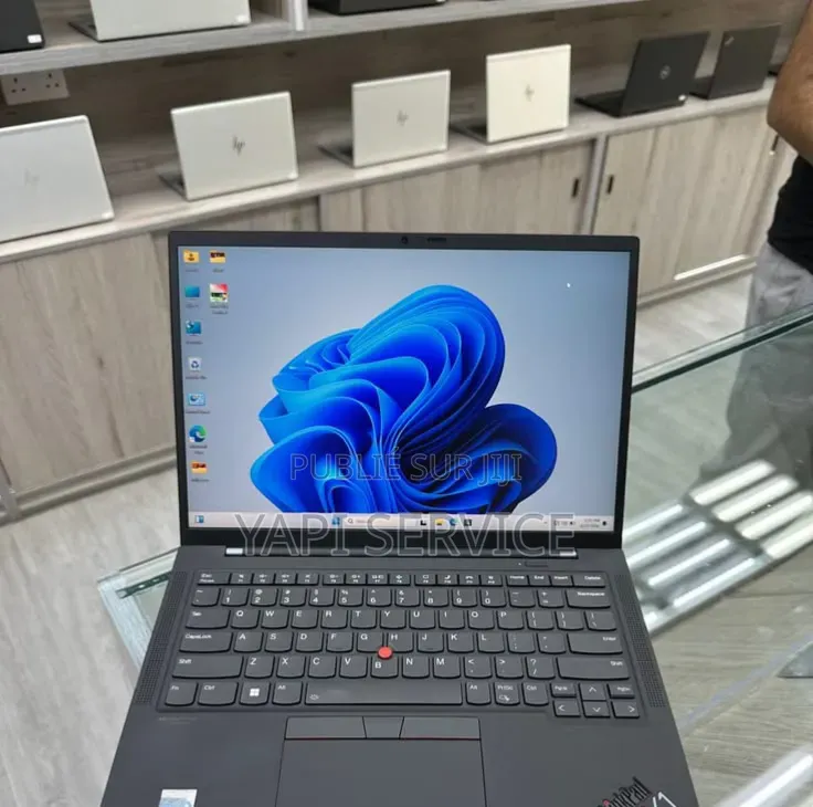 Nouveau MSI Cubi 3 Plus 256GB AMD Ryzen 7 SSHD+SSD 1T