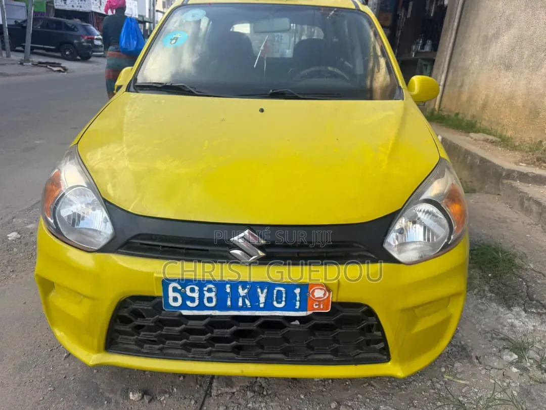 Suzuki Alto 2022 Jaune