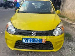 Suzuki Alto 2022 Jaune