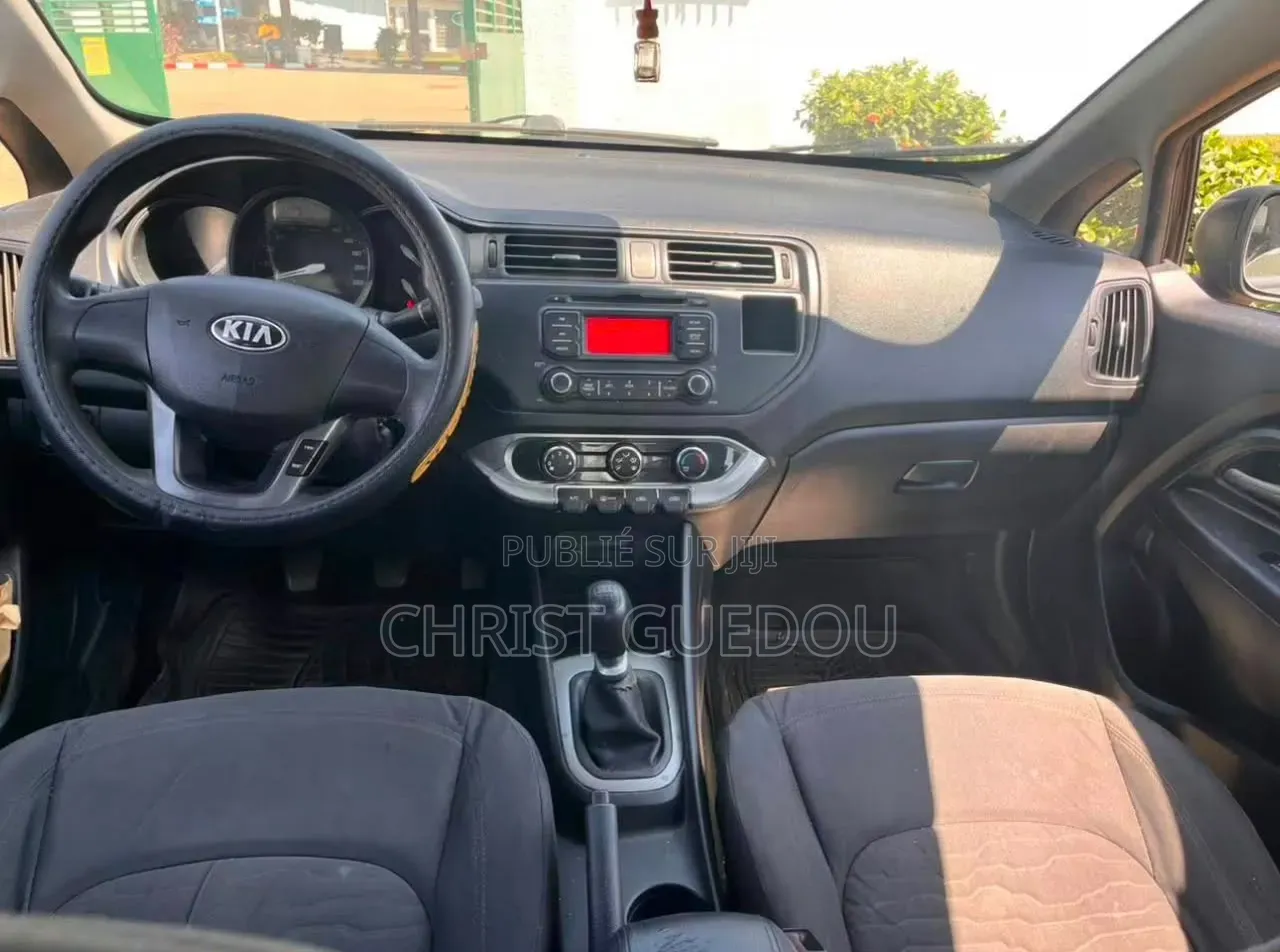 Kia Rio 2015