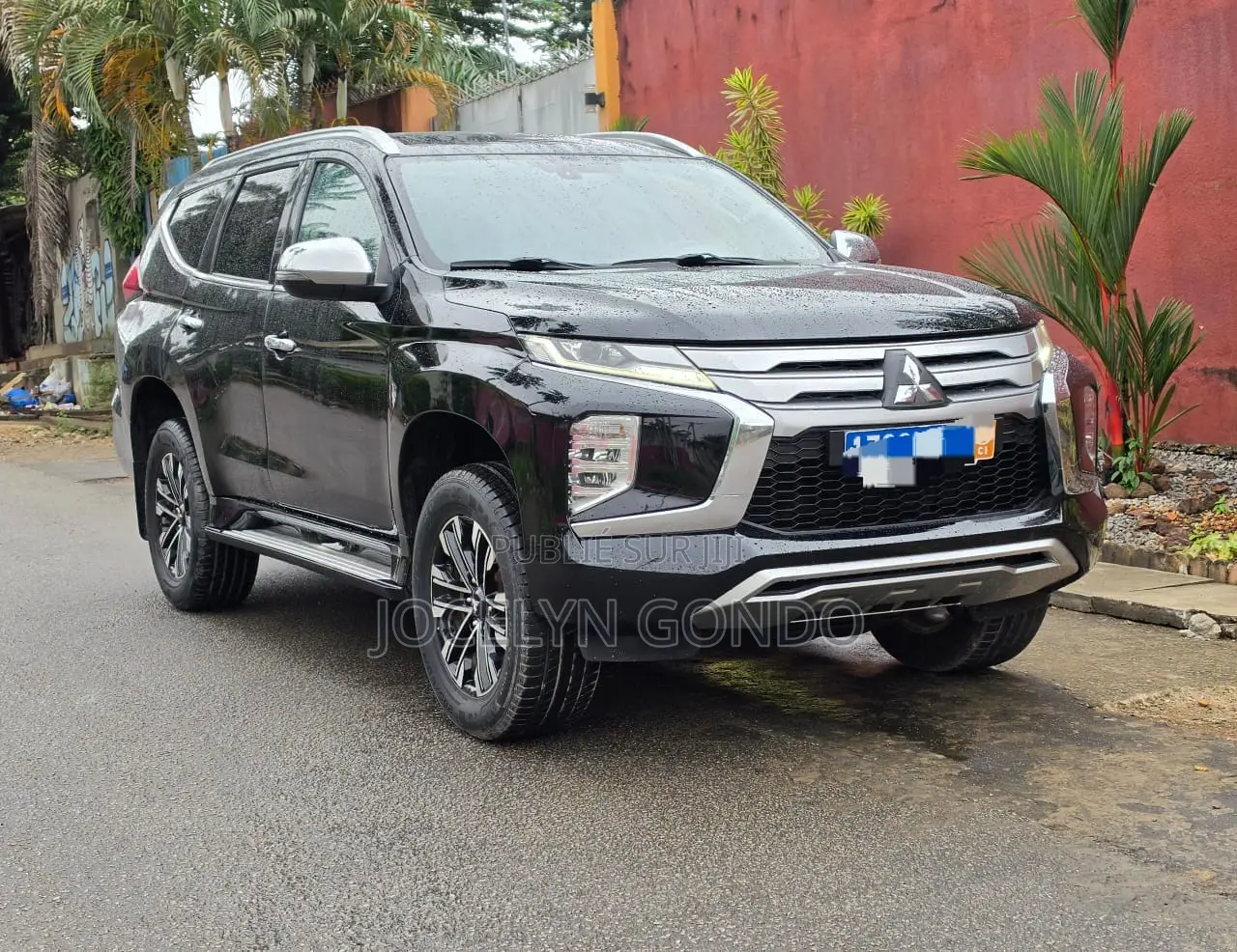 Mitsubishi Pajero IO 2022 Noir