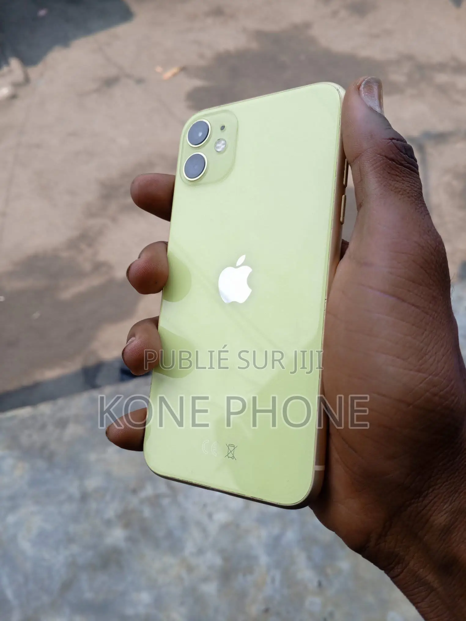 Nouveau Apple iPhone 11 128 GB Jaune
