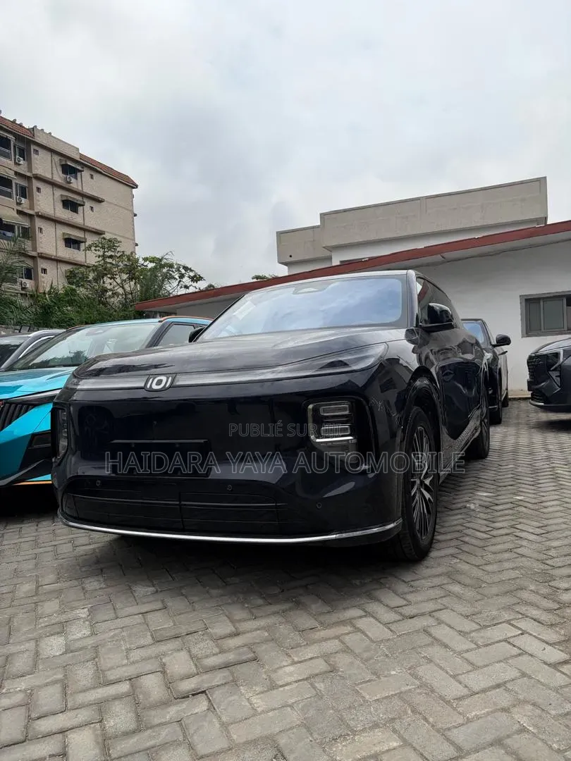 Nouveau Changan CS75 Plus 2026 Noir