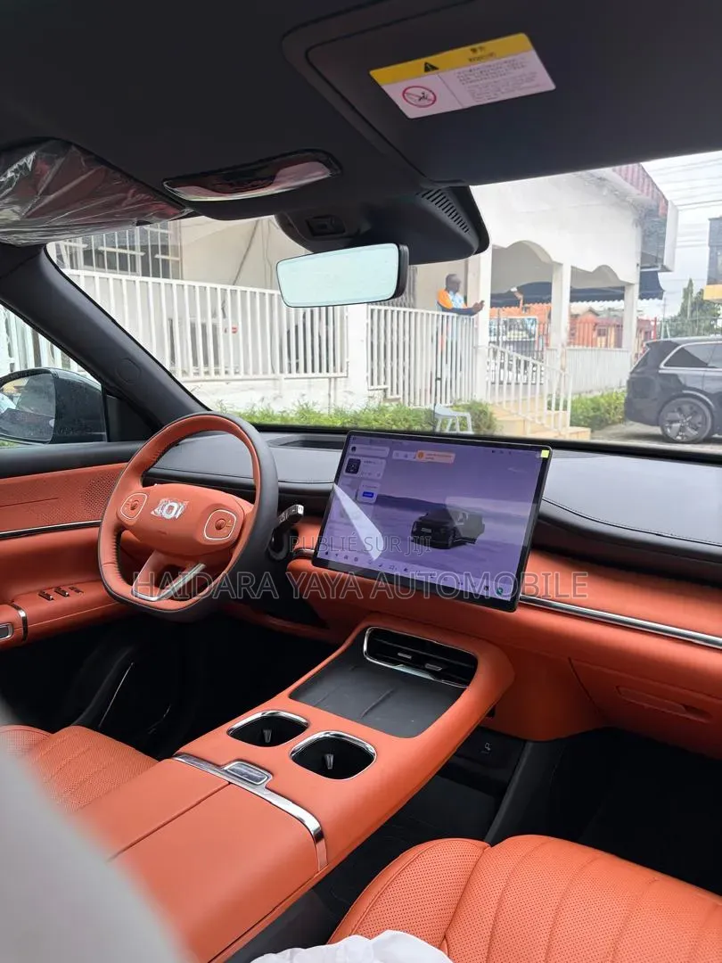 Nouveau Changan CS75 Plus 2026 Noir