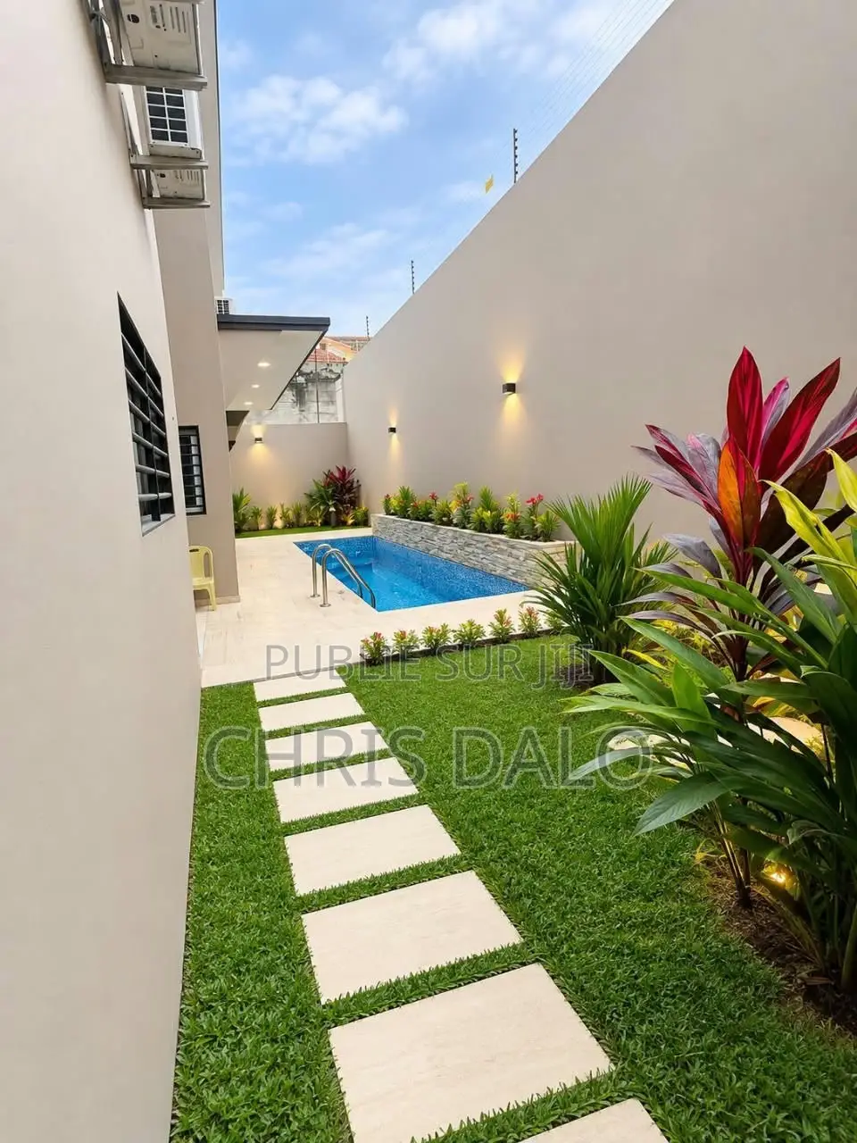 6chbre Duplex dans Banque Mondiale, Cocody à Louer