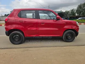 Suzuki S-Presso 2024 Rouge