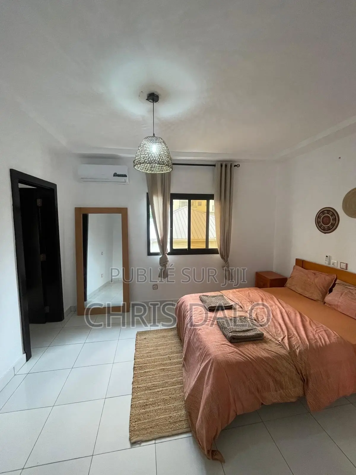 Meublé 4chbre Duplex dans Destinée, Cocody à Louer
