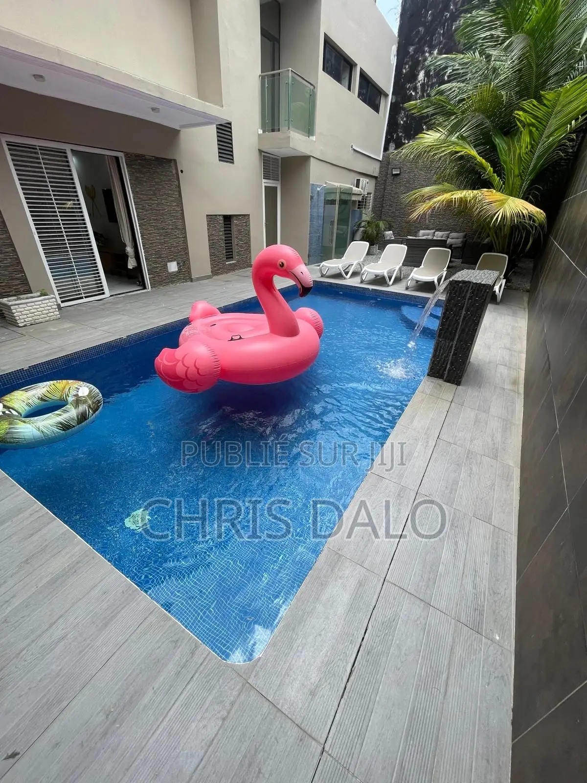 Meublé 4chbre Duplex dans Destinée, Cocody à Louer