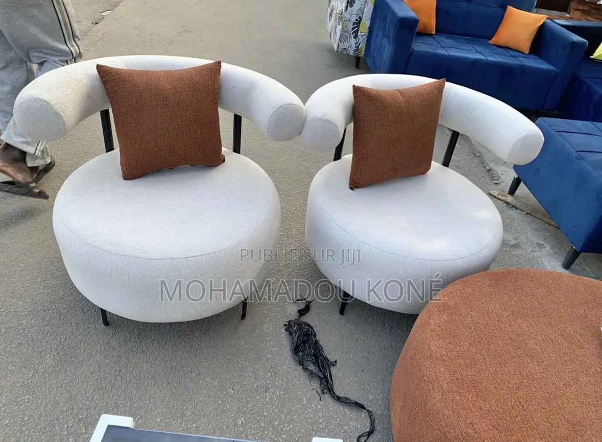 Fauteuils Disponible en Très Bonne Qualité