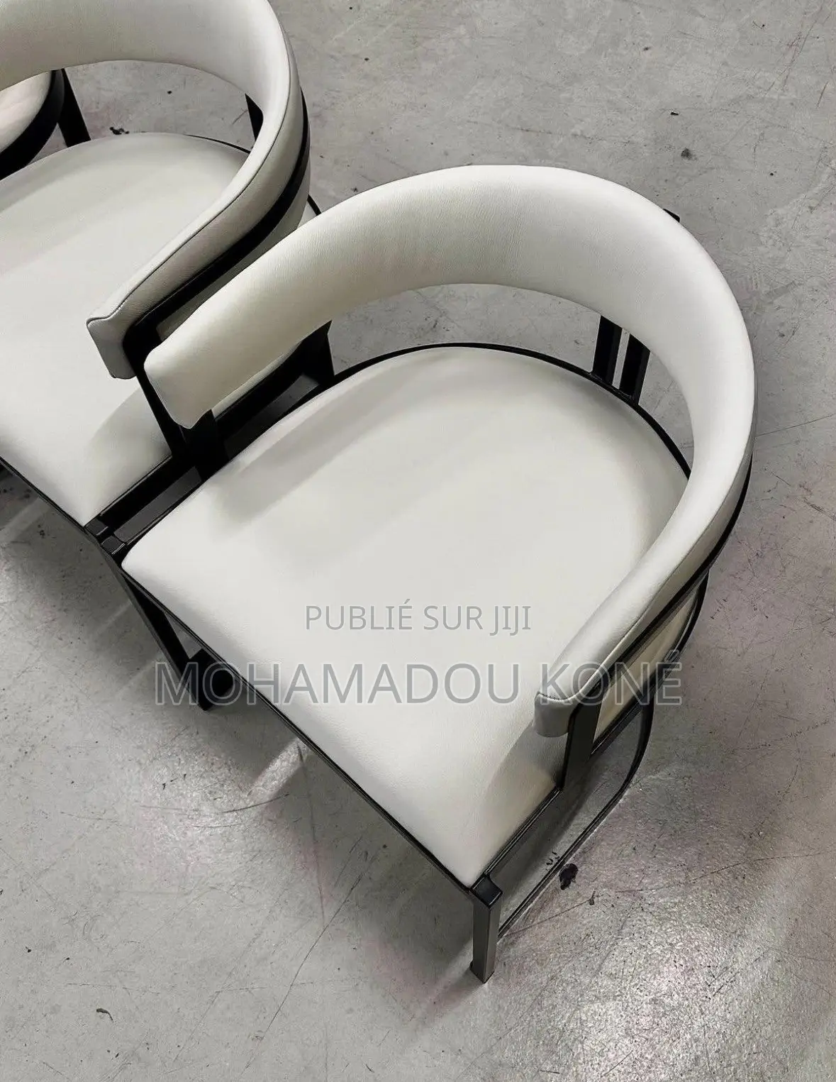 Chaise New Modèle