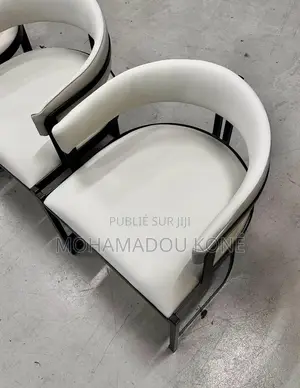Chaise New Modèle