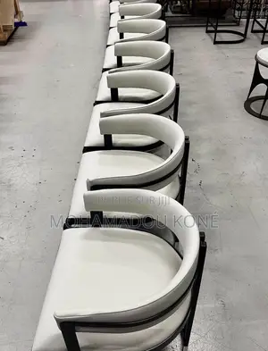Chaise New Modèle