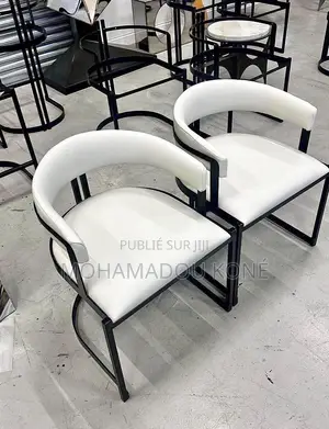 Chaise New Modèle