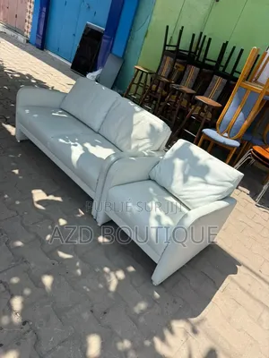 SALON EN CUIR , 100%CUIR, Importé Allemagne 