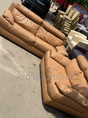SALON EN CUIR , 100%CUIR, Importé Allemagne 