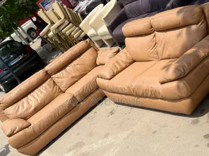 SALON EN CUIR , 100%CUIR, Importé Allemagne 