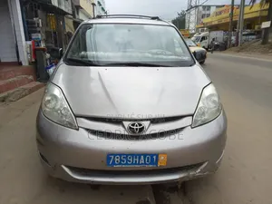 Toyota Sienna 2007 Gris